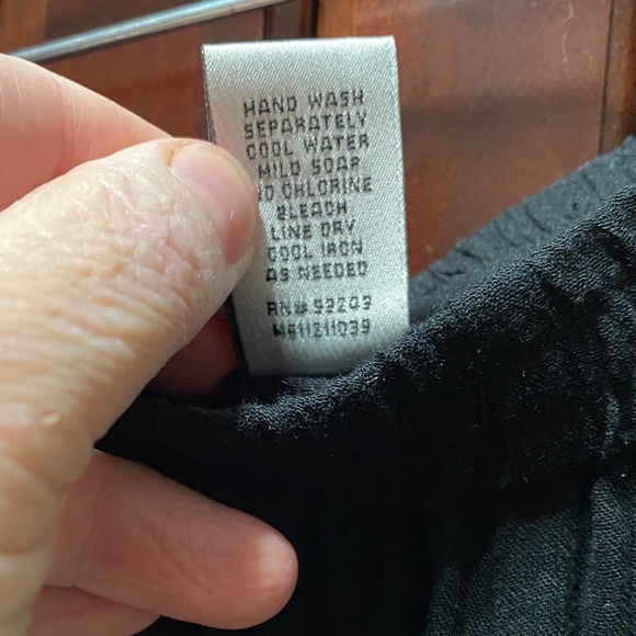 Vintage plus size 4X Black light Rayon flowing women’s pants - Picture 3 of 14